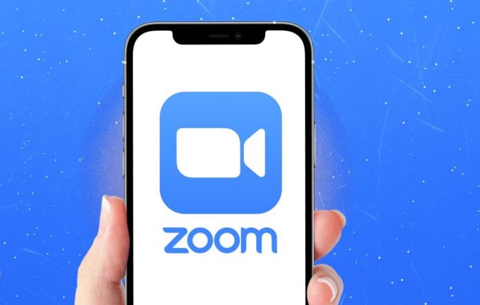 دليل كامل يوضح استخدام تطبيق Zoom على iPhone وiPad